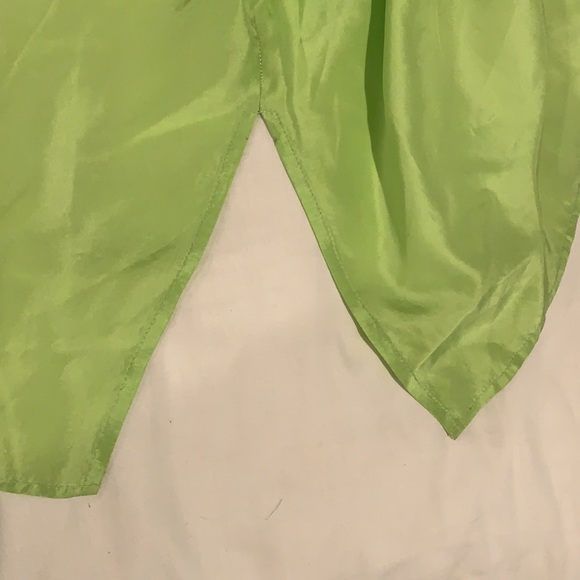 DVF DIANE VON FURSTENBERG size L 100% Silk light green blouse in Excellent cond. - Picture 6 of 7